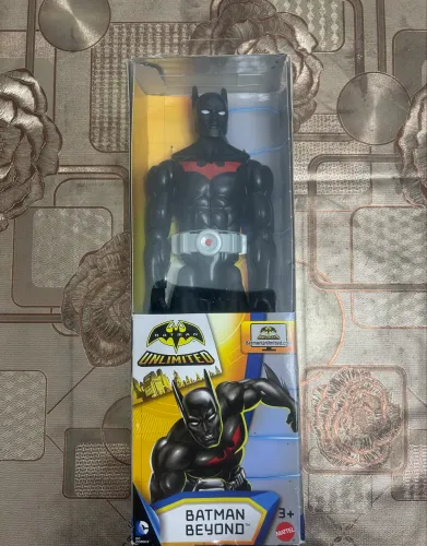 Batman do Futuro Lacrado 30cm Dc