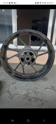 Roda traseira fz15