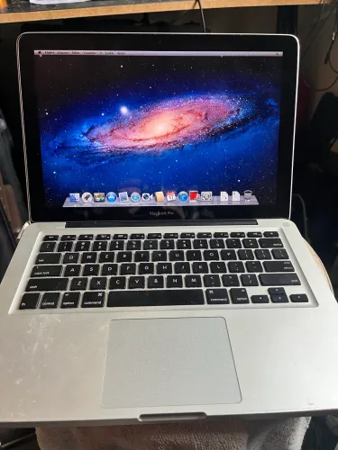 MacBook Pro Intel core i5 (com defeito)