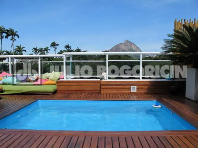 Apartamento : / Residencial / Jardim Botânico