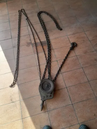 Vende se talha manual