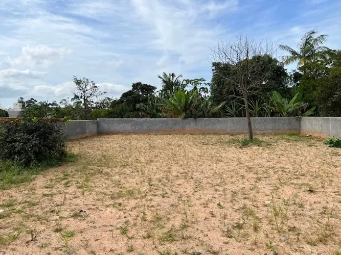 Vendo bonito Terreno Urbano de 383,502 m² em São Jose/SC