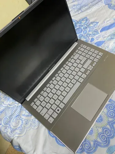 Notebook ASUS Vivobook Go i3-N305 8-Cores 4GB RAM SSD