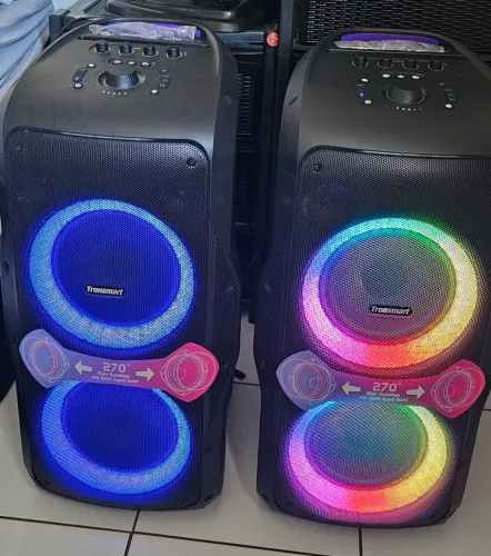 Caixa de Som Tronsmart Halo 300 240W RMS.  Recarregável. 