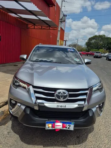 Toyota Hilux SW4 SRX 4X4 2.8 TDI 16V Dies. Aut. 2018