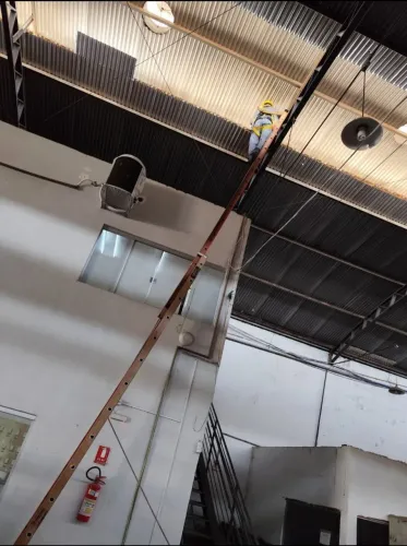 Escada extensível 12 mts