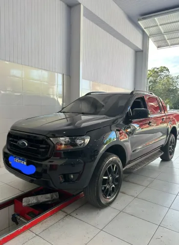Ford Ranger Black 2.2 4X2 CD Diesel AUT 2023
