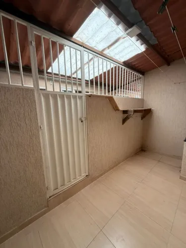 CASA NA QNP 24 PARA ALUGUEL CONFIRA