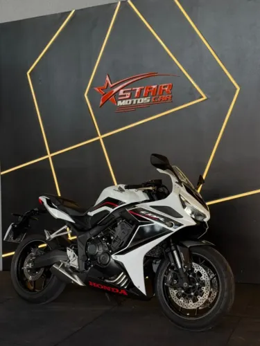 HONDA CBR 650 R 2024