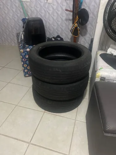 Pneu