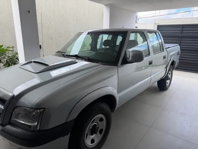Chevrolet S10 P-up Colina 2.8 TDI 4x2/4x4 CD Dies. 2009