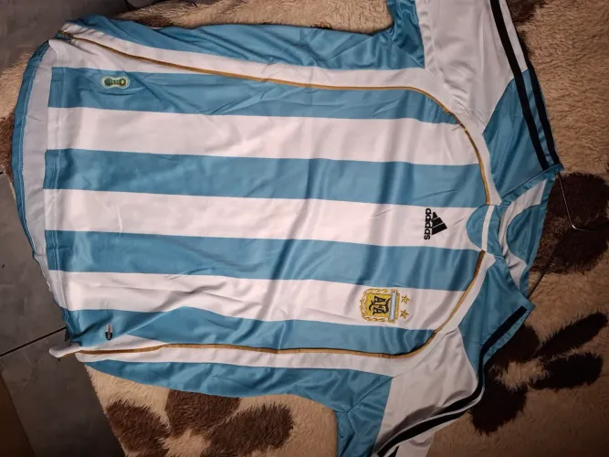 Camisa Argentina Retrô 2006 Messi 19 Nova c/ Etiqueta