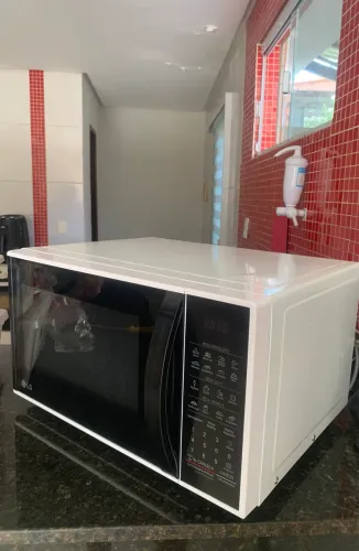 MICRO-ONDAS LG - 30 L de 220v 