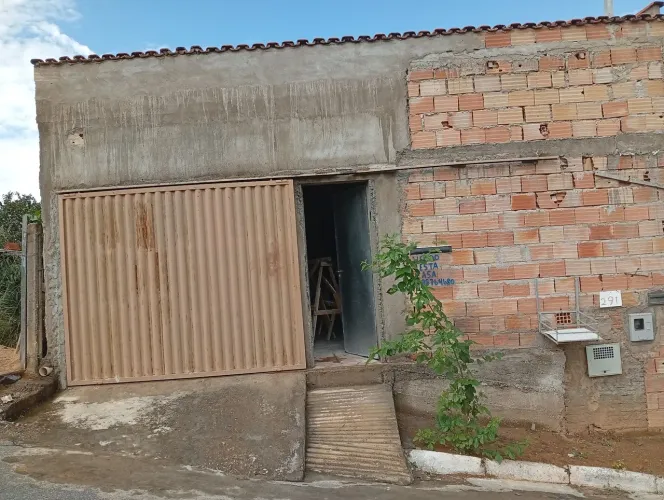 Casa na Vila Agrenin