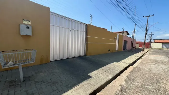 00114 - CASA RESIDENCIAL OU COMERCIAL - RUA DEPUTADOR COSTA ANDRADE
