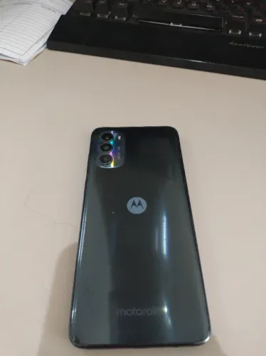 Smartphone Motorola Moto G82 (PARA RETIRAR PEÇAS) 5G 128GB 6GB RAM Preto