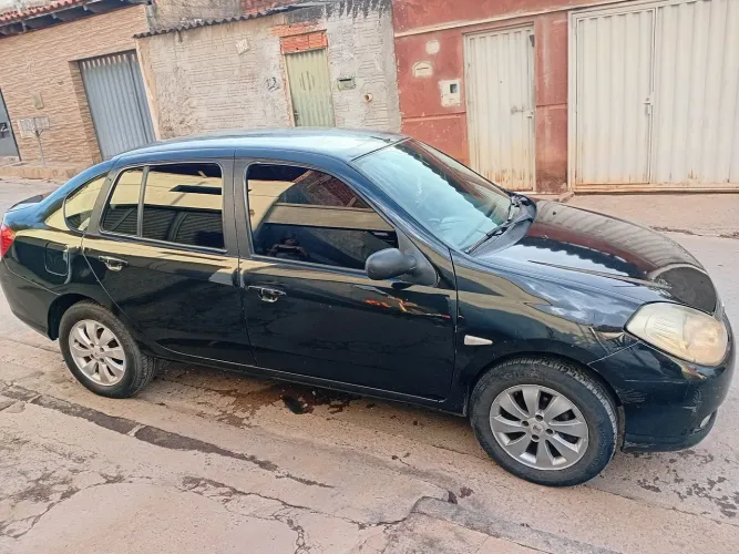 Renault Symbol Connection Hi-flex 1.6 8V 4P 2011