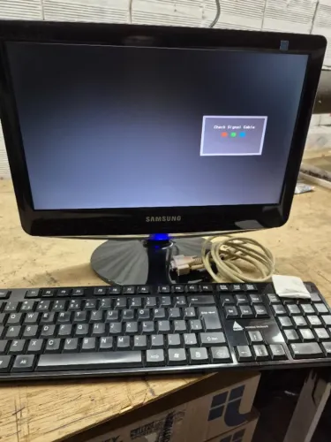 Monitor Samsung/Teclado sem Fio