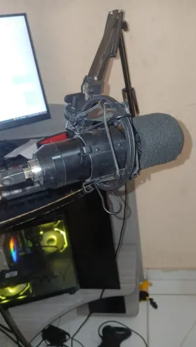 Microfone para Pc com base