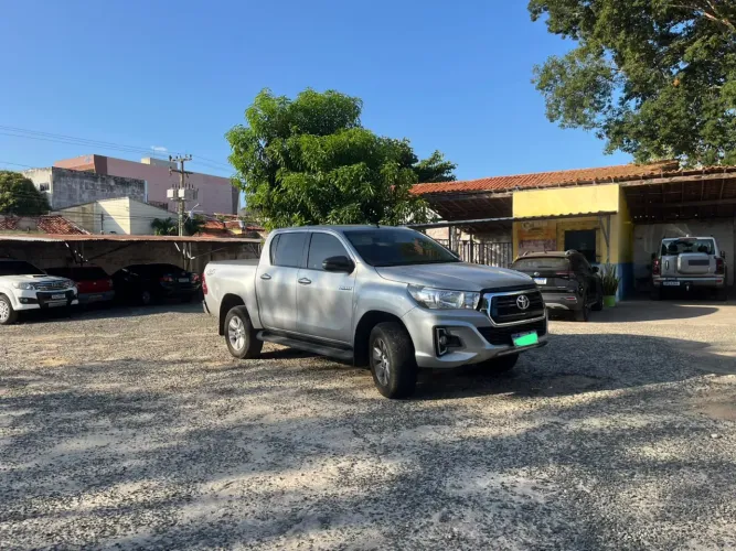 Toyota Hilux CD SR 4X4 2.8 TDI Diesel Aut. 2020