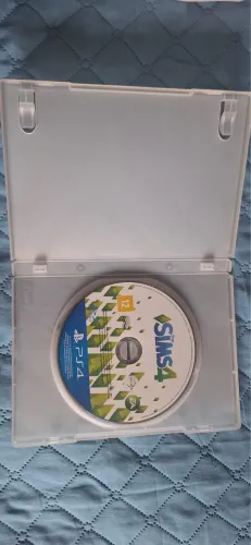 The sims4 (usado) de ps4 na case original sem o papel
