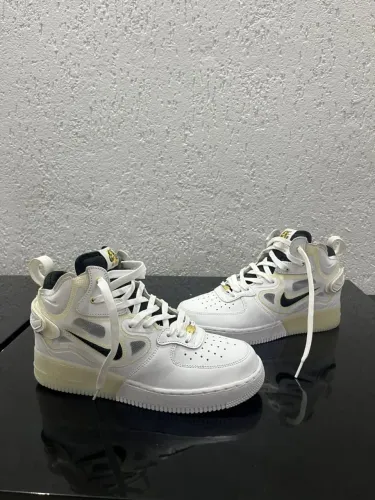 Nike Air force Mid react