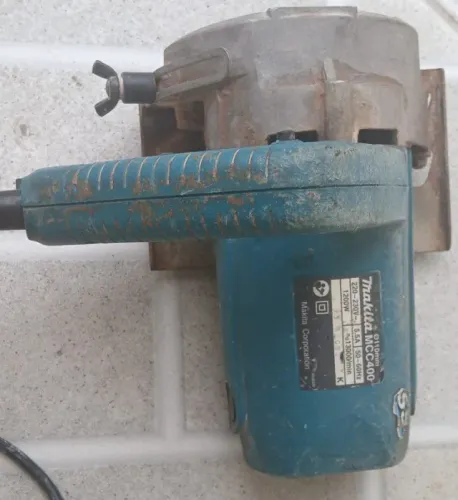 Makita Mcc400