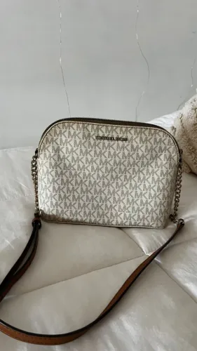Bolsa Michael Kors transversal bege