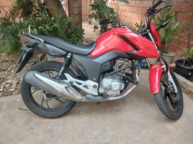 Moto Fan 160 (2024)