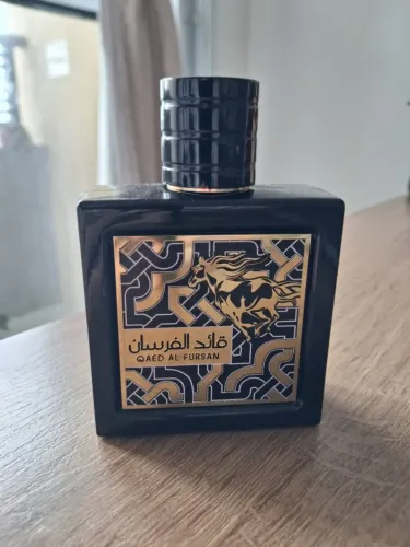 Perfume Qaed Al Fursan Lattafa 90ml Original Pouco Usado