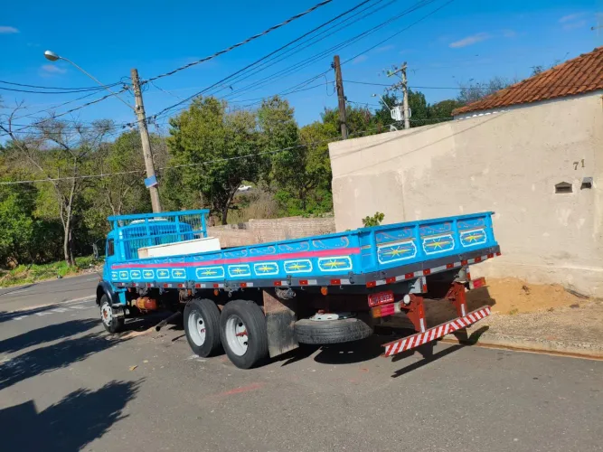 MB 1313l  truck 