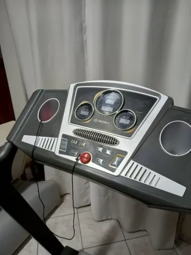 Esteira Dobrável Múltipla Fitness T2000