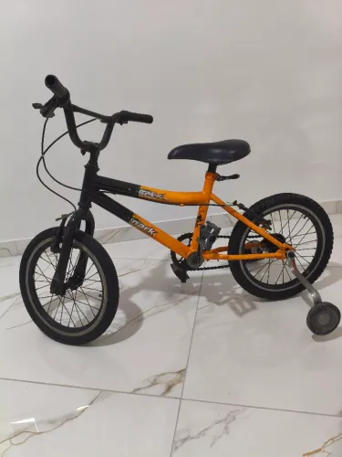 Bicicleta aro 16