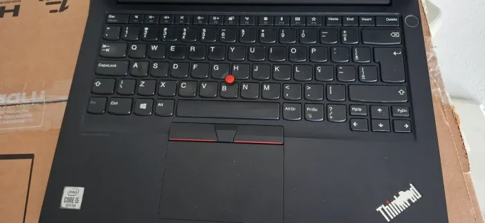 Notebook Lenovo Thinkpad E14 Core I5 10a Ram 8gb 240gb (semi novo)