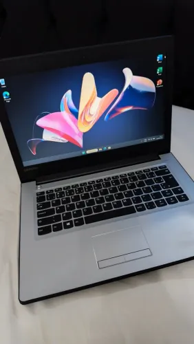 Notebook Lenovo - i3 + 8gb DDR4 + SSD + Pacote Office