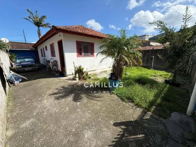 Casa com 3 dormitórios à venda, 110 m² por R$ 550.000,00 - Armação do Pântano do Sul - Flo