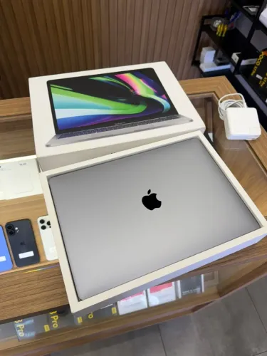 Macbook Pro M1 8/256gb 44 ciclos impecável