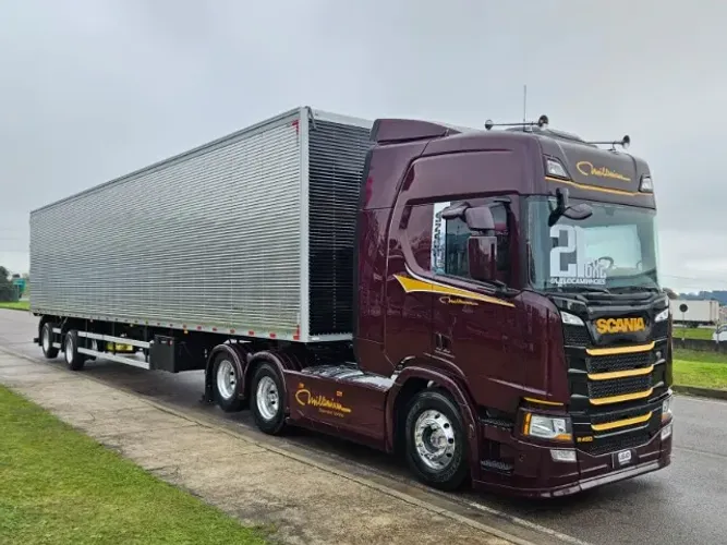 Scania R450 6x2 Ano 2021 Personalizado Millenium + Baú 2 Eixos Nostra Ano 2027 30 plts