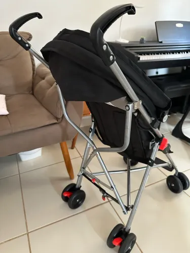Carrinho Multikids Baby - Guarda Chuva reclinável