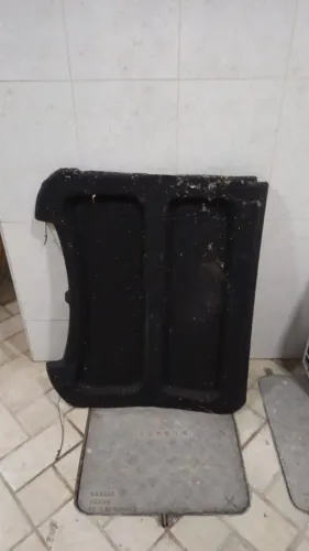 Tampão do Porta Malas Duster 2016 a 2020 Preto Articulado com cordinhas