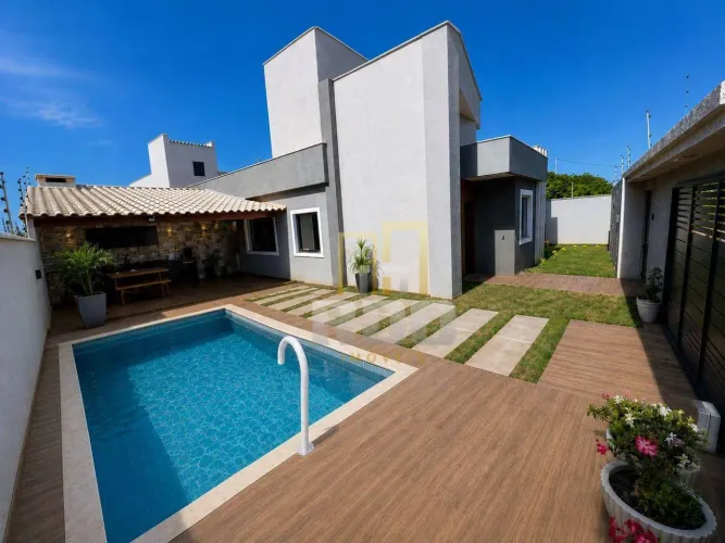 Linda casa à venda em Rio das Ostras no Verdes Mares com 3 quartos, piscina e área gourmet