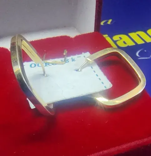 Brincos Argola Ouro 18 Kilates Peso 1.70 Gramas 18x18 mm                                  