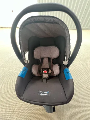 Bebê conforto 