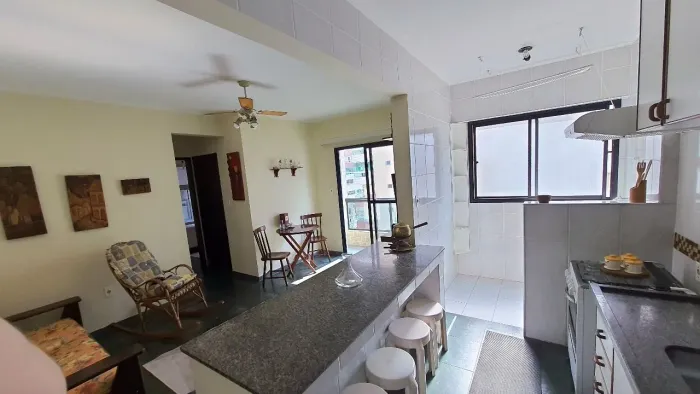 Apartamento Mobiliado para Locação Definitiva na Guilhermina, Praia Grande/SP.