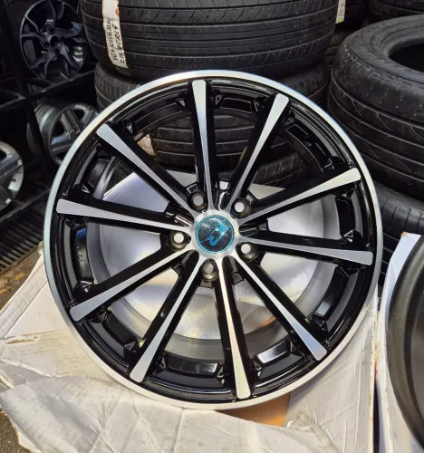 Jogo de rodas eclipse krmai Aro 17 5x112 