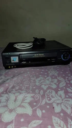 Vídeo Cassete Sony Hi-fi Estéreo (Usado)