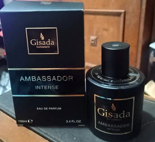 Perfume Gisada ambassador intense.