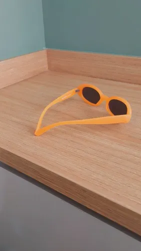Óculos Oval Laranja Bershka - Estilo Vintage / Y2K