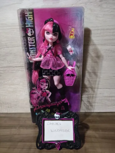Monster High Draculaura Day out 