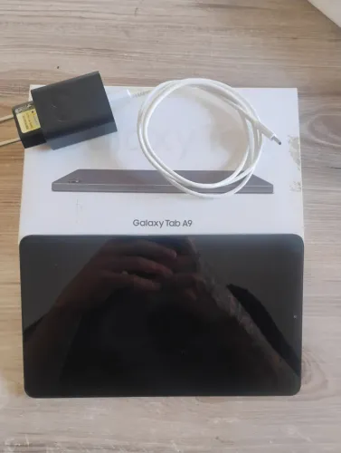 Samsung Galaxy Tab A9 zerado (negocio valor )